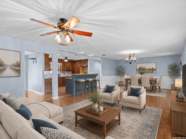 169 CORA ST, New Braunfels, TX 78130