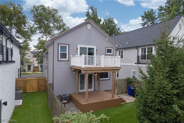 3004 Monroe Avenue, Cleveland, OH 44113