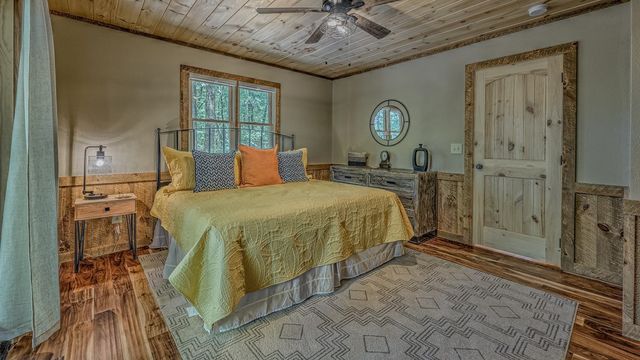 149 Heritage Drive, Mineral Bluff, GA 30559