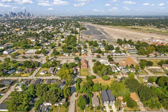2302 Chew Street Street, Houston, TX 77020