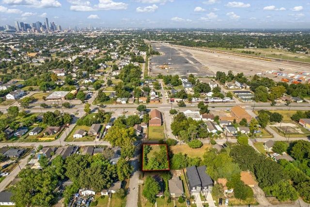 2302 Chew Street Street, Houston, TX 77020