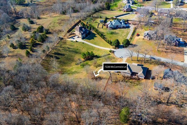 7228 McCormick Ln, Fairview, TN 37062