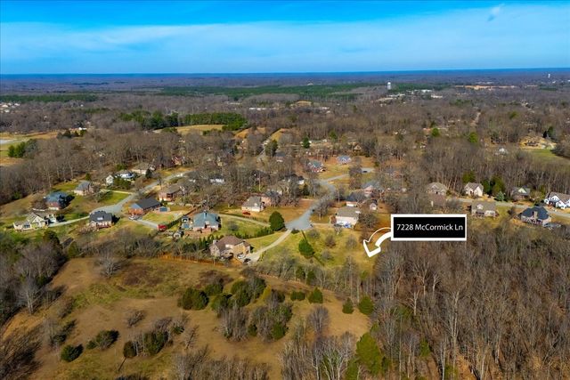 7228 McCormick Ln, Fairview, TN 37062