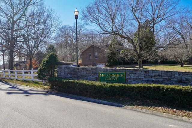 7228 McCormick Ln, Fairview, TN 37062