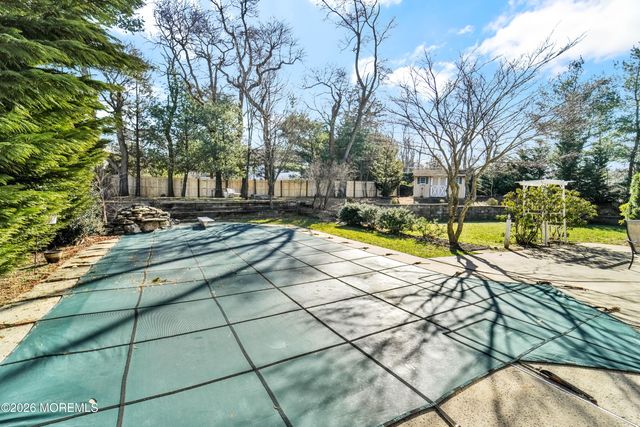 1 Shea Lane, Tinton Falls, NJ 07724