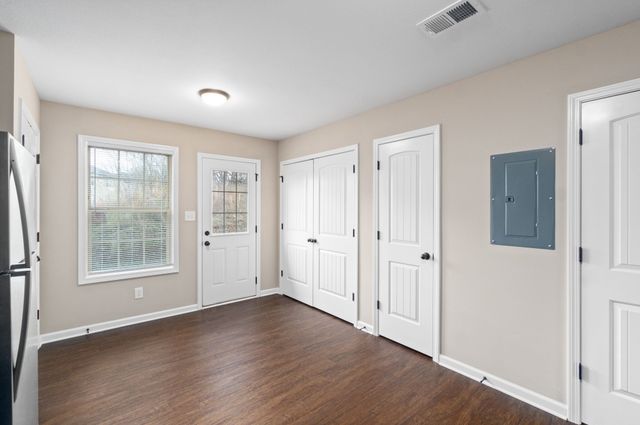 1481 Amberjack Ct Apt D, Clarksville, TN 37042