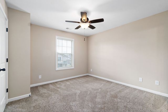 1481 Amberjack Ct Apt D, Clarksville, TN 37042