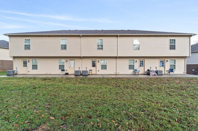 1481 Amberjack Ct Apt D, Clarksville, TN 37042