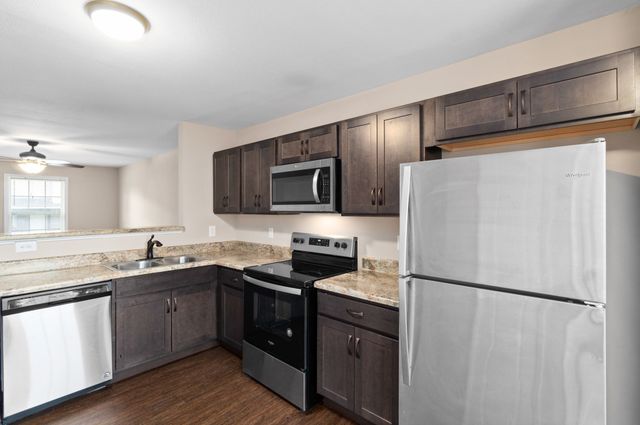 1481 Amberjack Ct Apt D, Clarksville, TN 37042