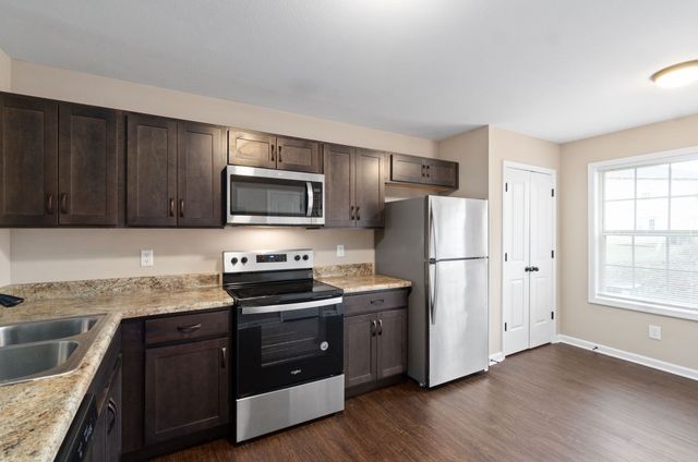 1481 Amberjack Ct Apt D, Clarksville, TN 37042