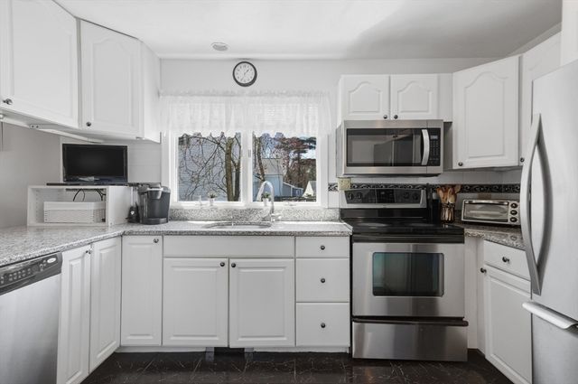 20 Fairfield Road, Wilmington, MA 01887
