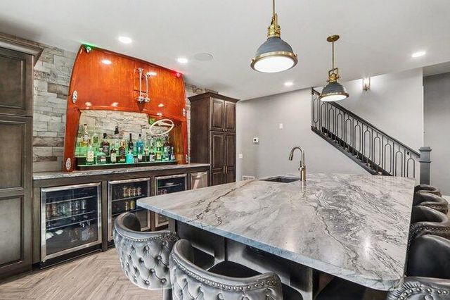 4630 E Gull Lake Drive A, Hickory Corners, MI 49060