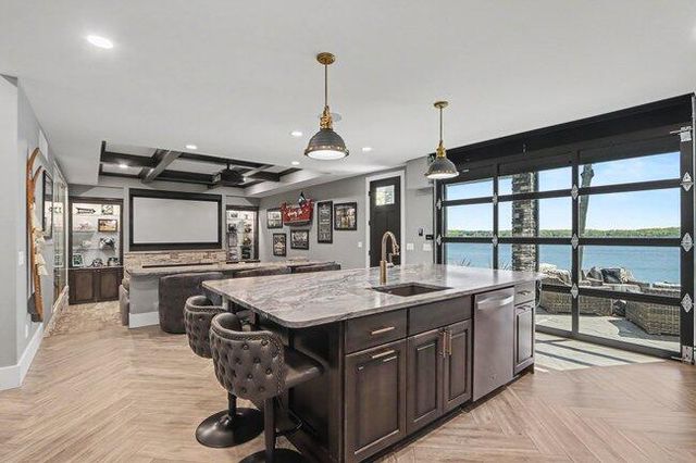 4630 E Gull Lake Drive A, Hickory Corners, MI 49060