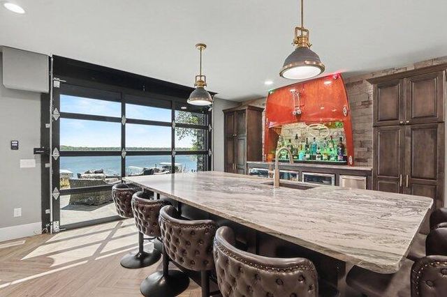 4630 E Gull Lake Drive A, Hickory Corners, MI 49060