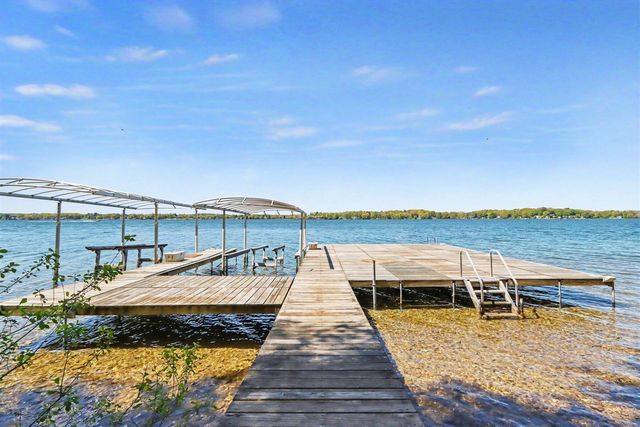 4630 E Gull Lake Drive A, Hickory Corners, MI 49060