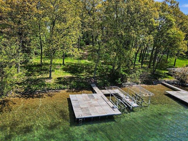 4630 E Gull Lake Drive A, Hickory Corners, MI 49060