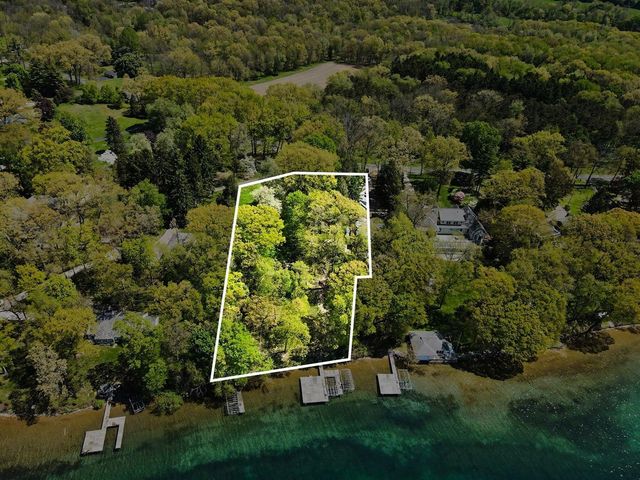 4630 E Gull Lake Drive A, Hickory Corners, MI 49060