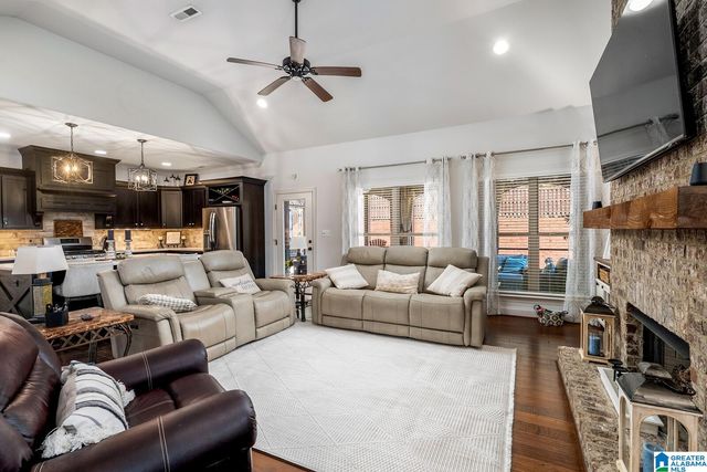 462 BALLANTRAE ROAD, Pelham, AL 35124