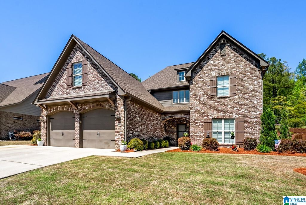 462 BALLANTRAE ROAD, Pelham, AL 35124