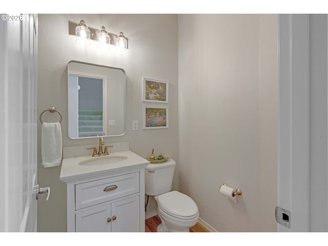 3760 Nw TUSTIN RANCH Dr, Portland, OR 97229