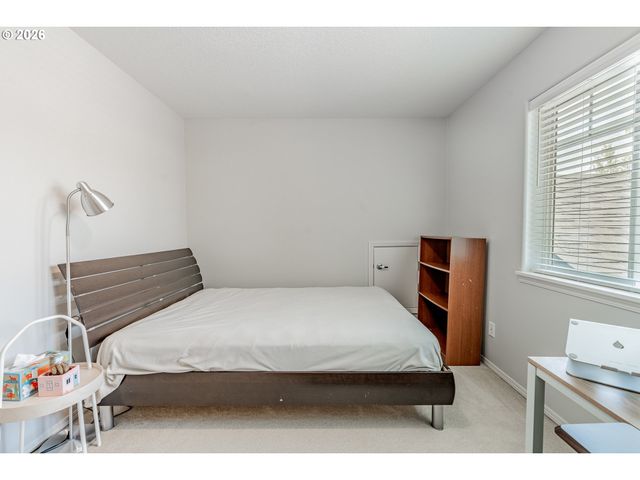 3760 Nw TUSTIN RANCH Dr, Portland, OR 97229