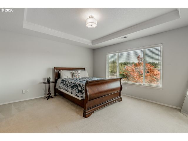 3760 Nw TUSTIN RANCH Dr, Portland, OR 97229