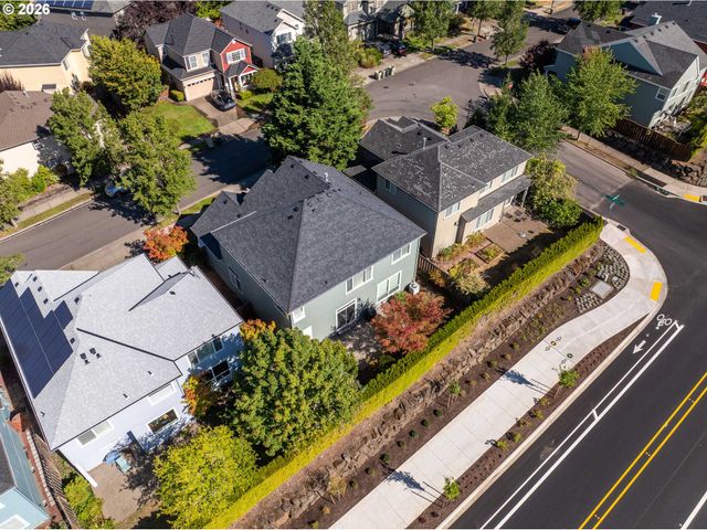 3760 Nw TUSTIN RANCH Dr, Portland, OR 97229