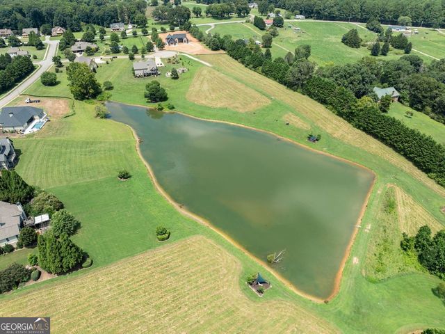 8510 Pintail Court, Lula, GA 30554