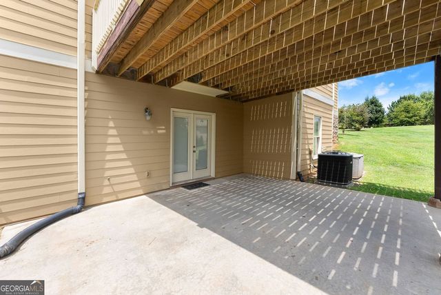 8510 Pintail Court, Lula, GA 30554