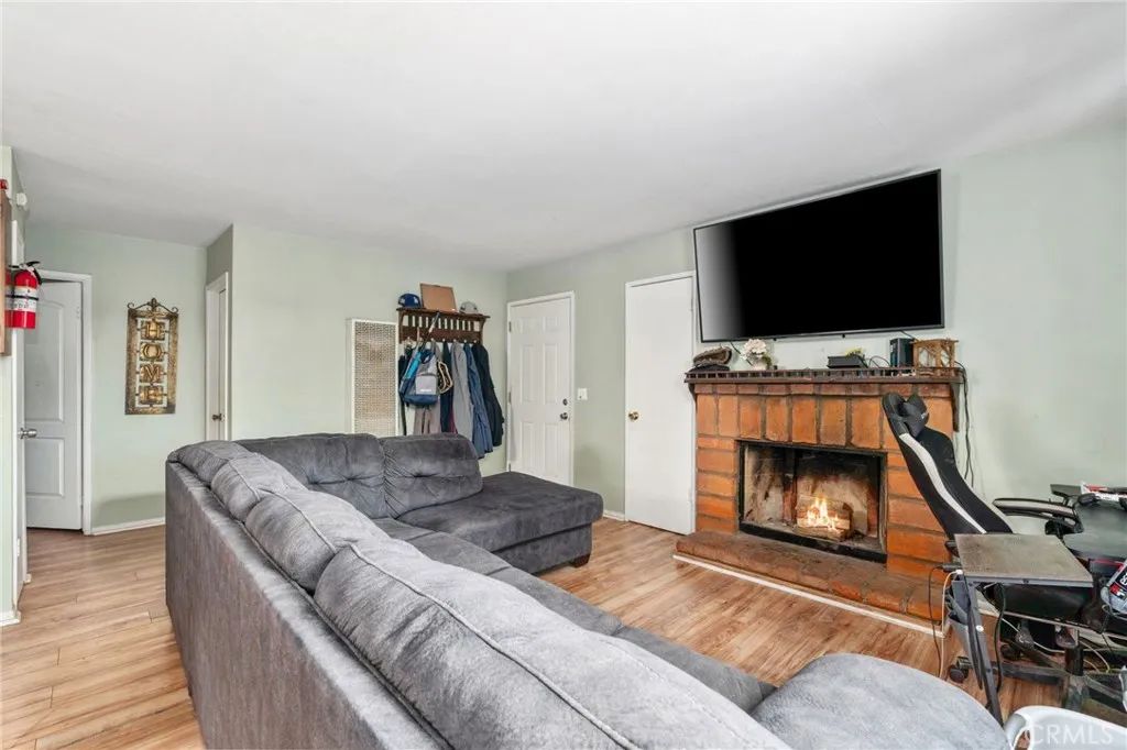 26166 Alpine Lane, Twin Peaks, CA 92391