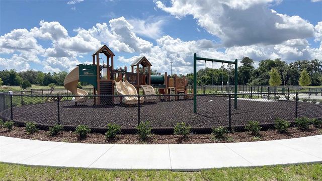 1608 NW 127TH DRIVE, Newberry, FL 32669