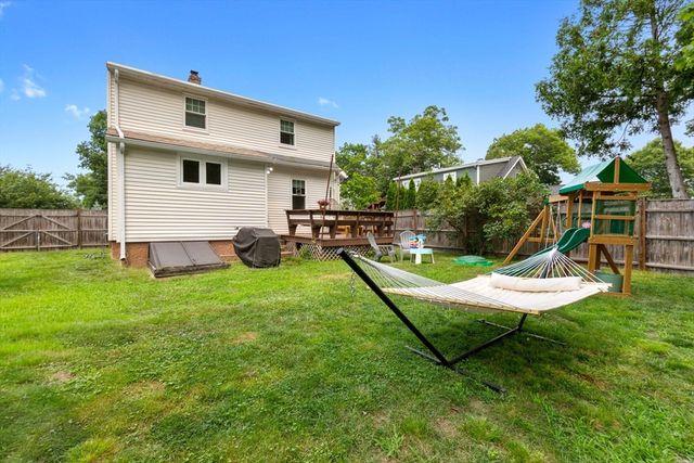 8 Porter Rd, North Reading, MA 01864