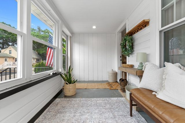 8 Porter Rd, North Reading, MA 01864