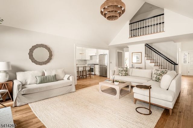 15 Squirrel Run, Morris Twp., NJ 07960