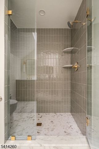 15 Squirrel Run, Morris Twp., NJ 07960