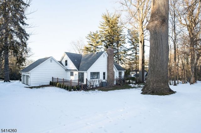 15 Squirrel Run, Morris Twp., NJ 07960