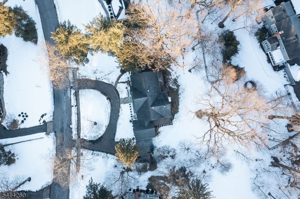 15 Squirrel Run, Morris Twp., NJ 07960