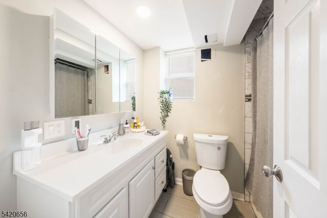 1016 Gifford Ct, Union Twp., NJ 07083