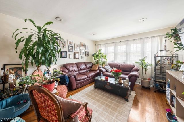 1016 Gifford Ct, Union Twp., NJ 07083