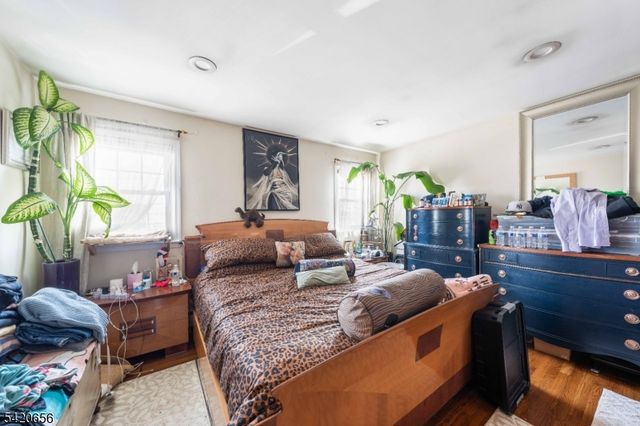 1016 Gifford Ct, Union Twp., NJ 07083