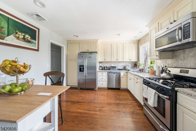 1016 Gifford Ct, Union Twp., NJ 07083