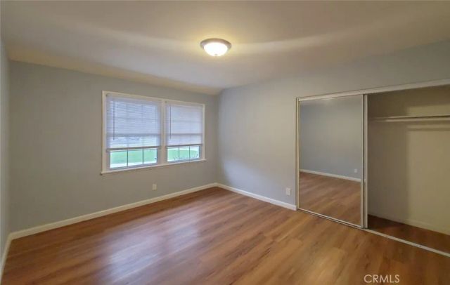 22201 Schoolcraft, Canoga Park, CA 91303