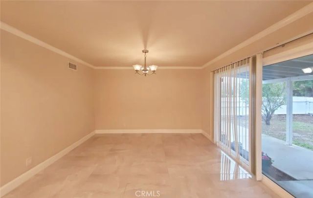 22201 Schoolcraft, Canoga Park, CA 91303