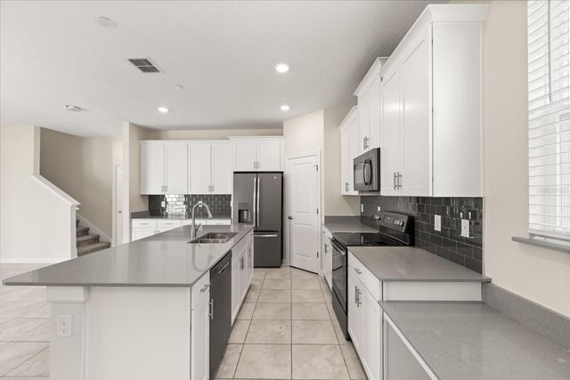 9131 CUT SHOT DRIVE, Winter Garden, FL 34787