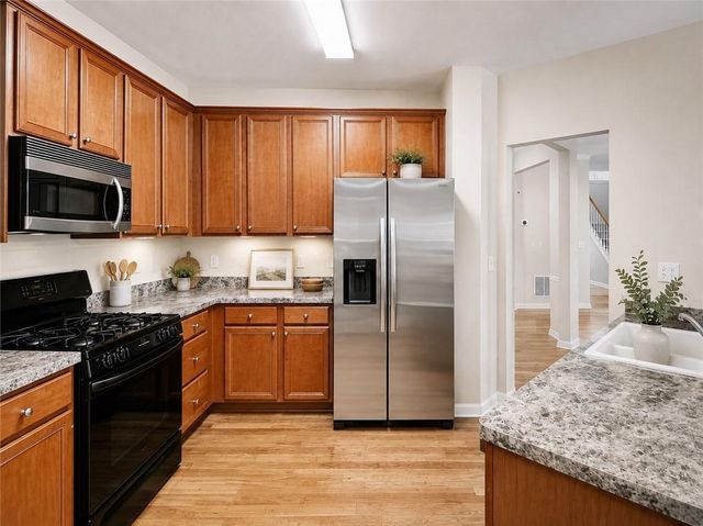 774 Gardenside Circle, Marietta, GA 30067