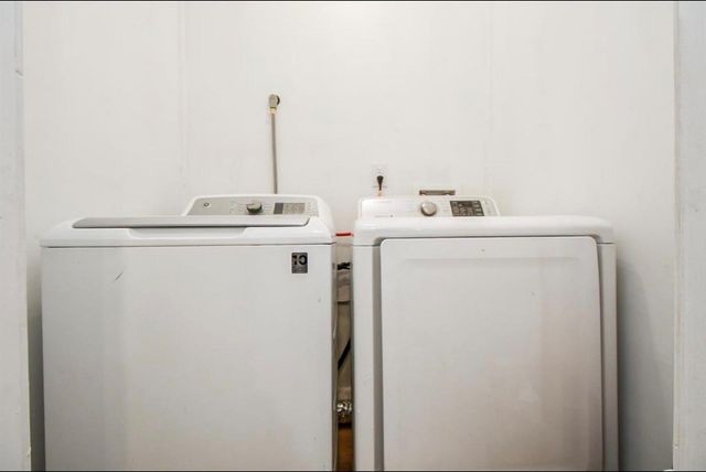 6834 Saint Augustine Street, Houston, TX 77021