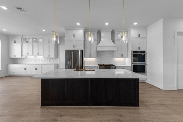 7703 Sparkle Dunn Court, Fulshear, TX 77441