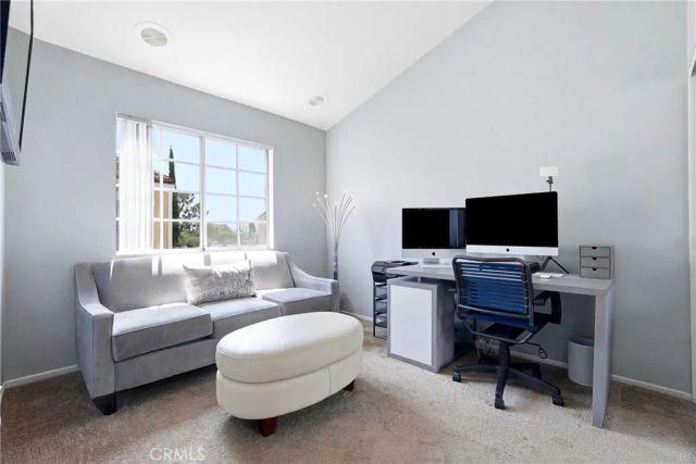 7109 Farralone 117, Canoga Park, CA 91303