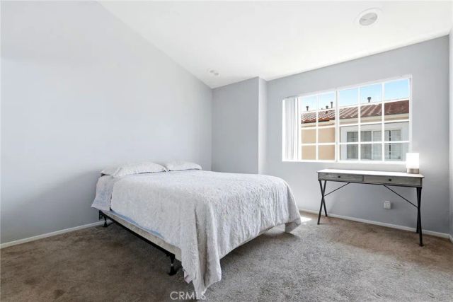 7109 Farralone 117, Canoga Park, CA 91303