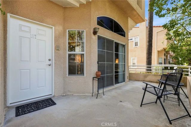 7109 Farralone 117, Canoga Park, CA 91303